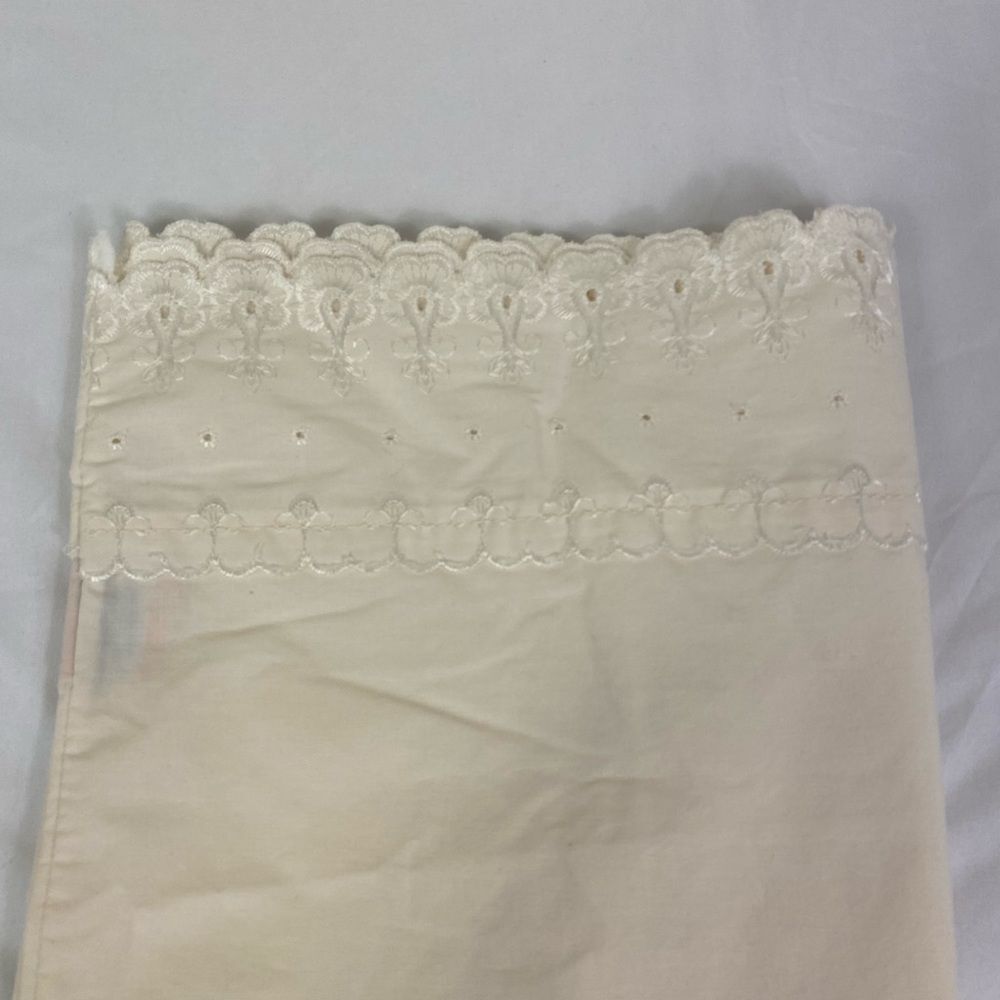 Elegant Cream eyelet lace standard pillow case by Home design Queen